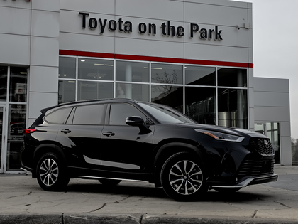 used 2022 Toyota Highlander car, priced at $45,699