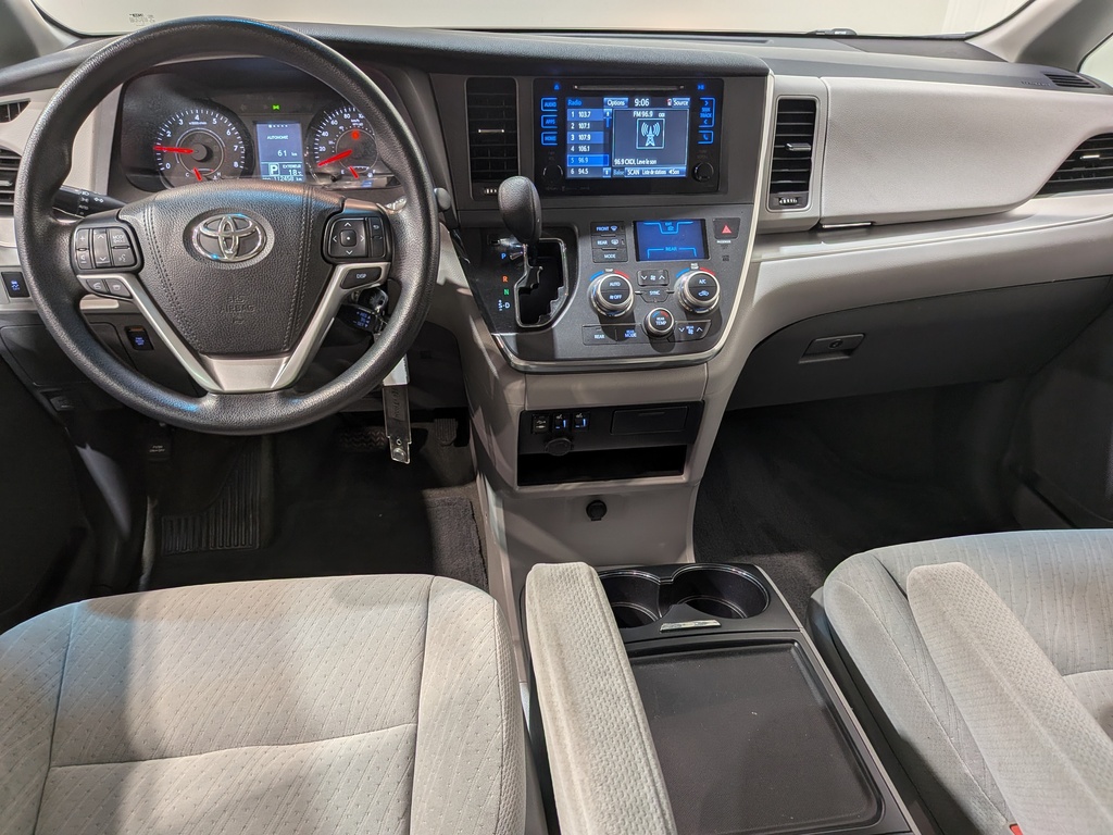 Toyota Sienna 2017