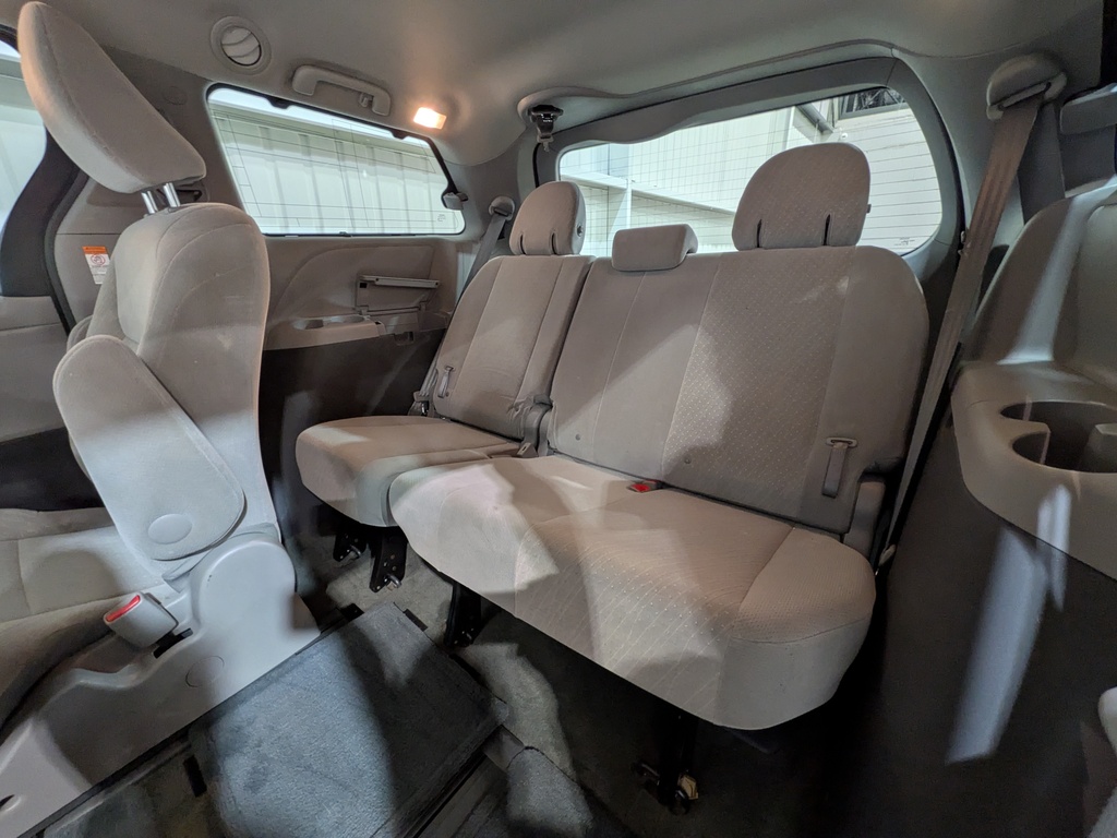 Toyota Sienna 2017