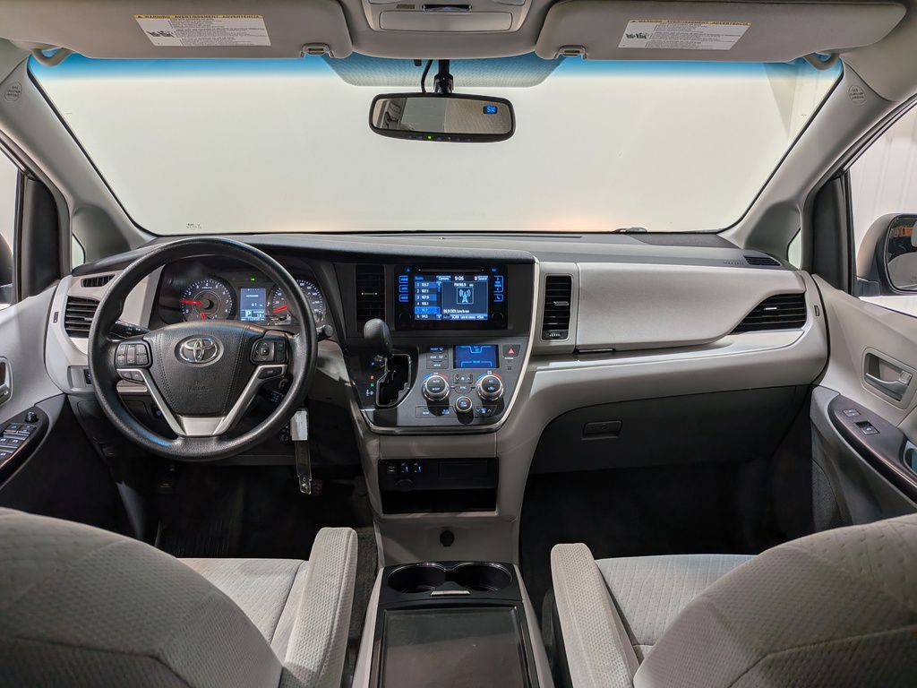 Toyota Sienna 2017