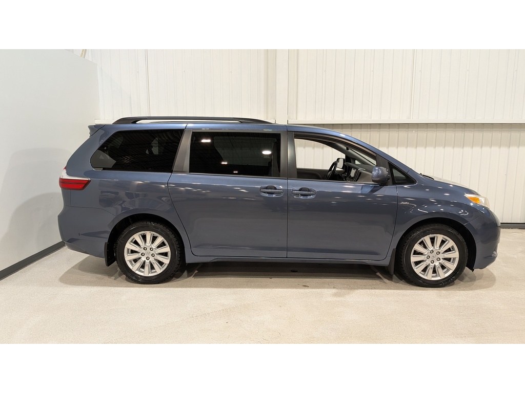 Toyota Sienna 2017