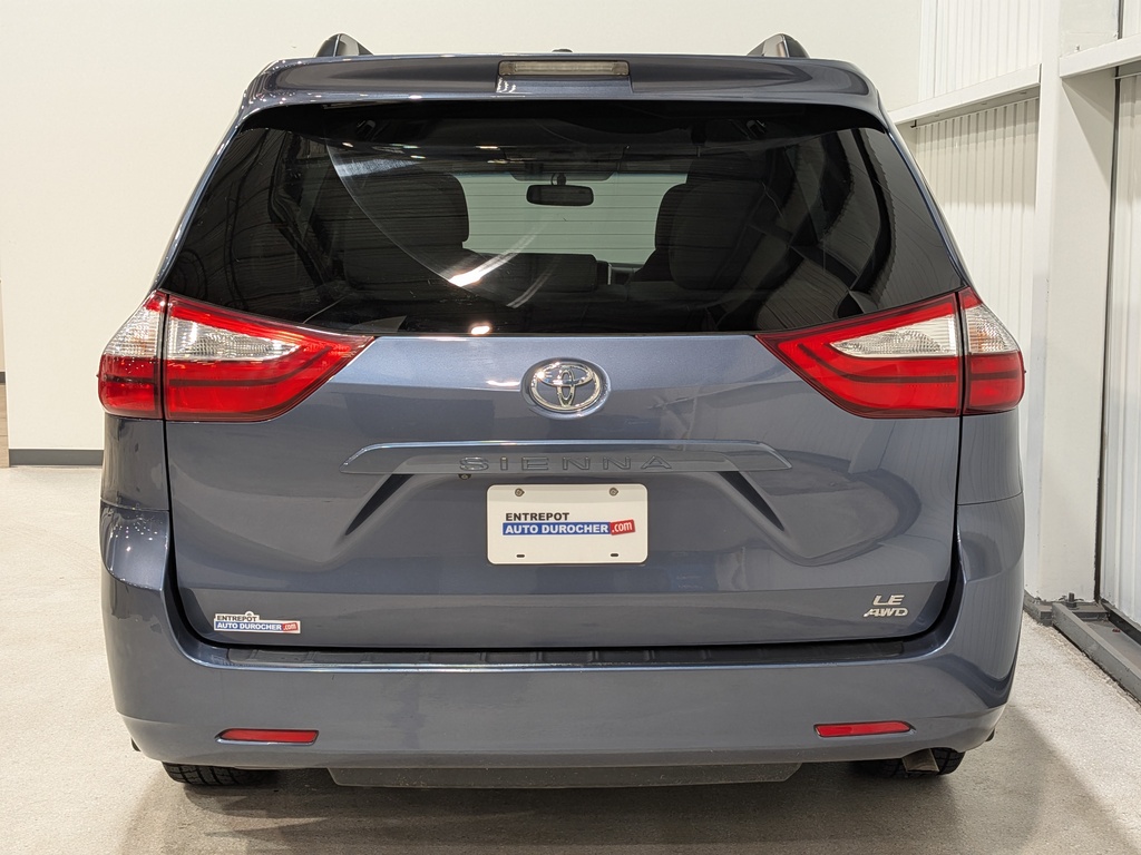 Toyota Sienna 2017