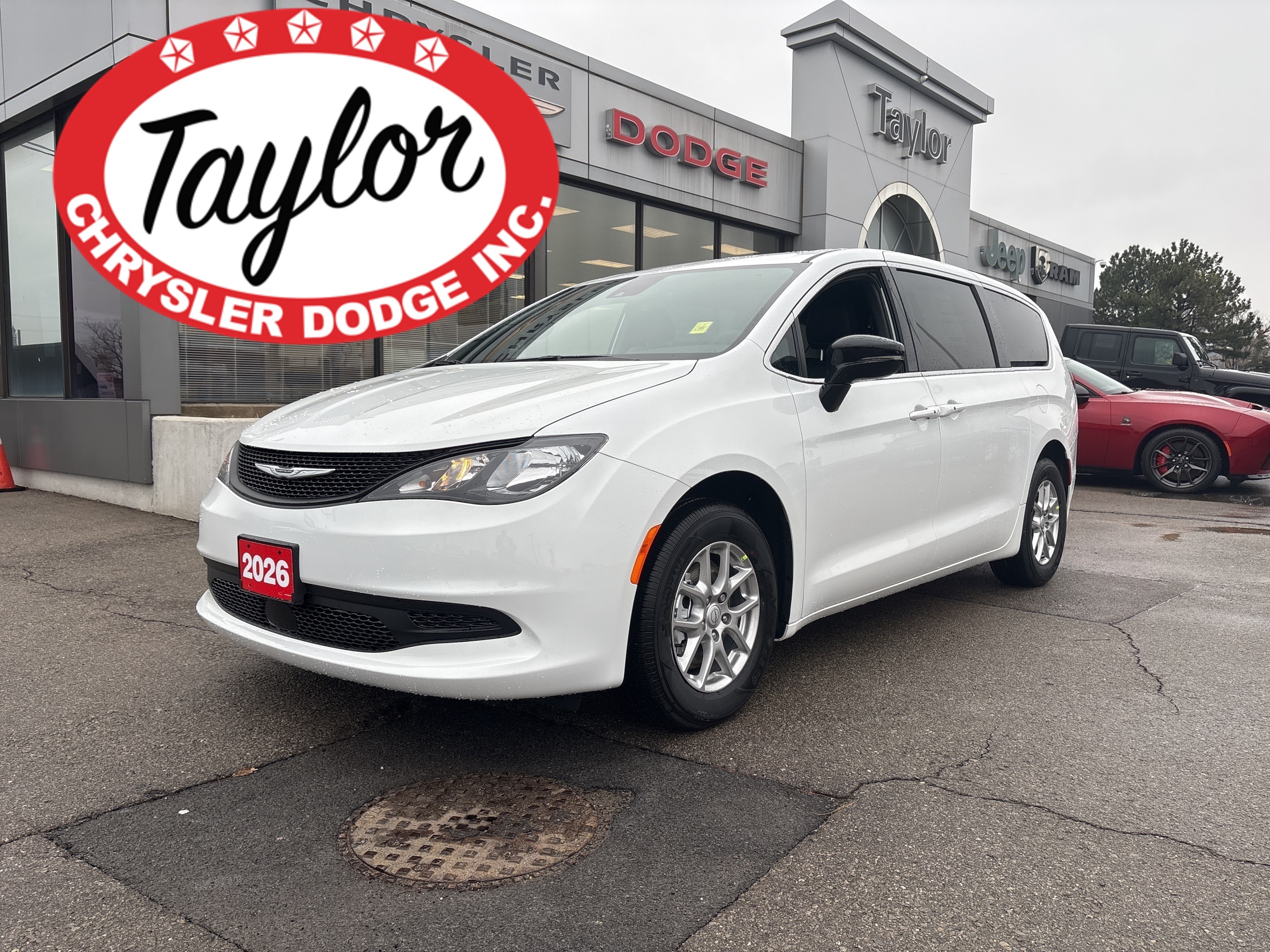 2026 Chrysler Grand Caravan SXT FWD