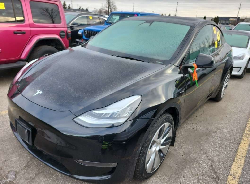 2022 Tesla Model Y Long Range AWD