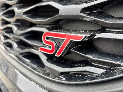 used 2024 Ford Explorer car, priced at $59,995