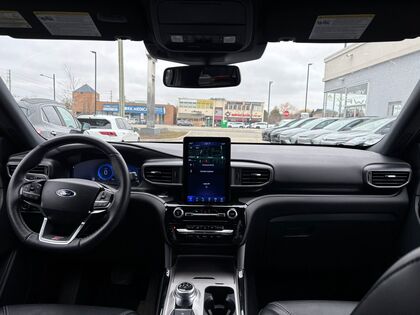 used 2024 Ford Explorer car, priced at $59,995