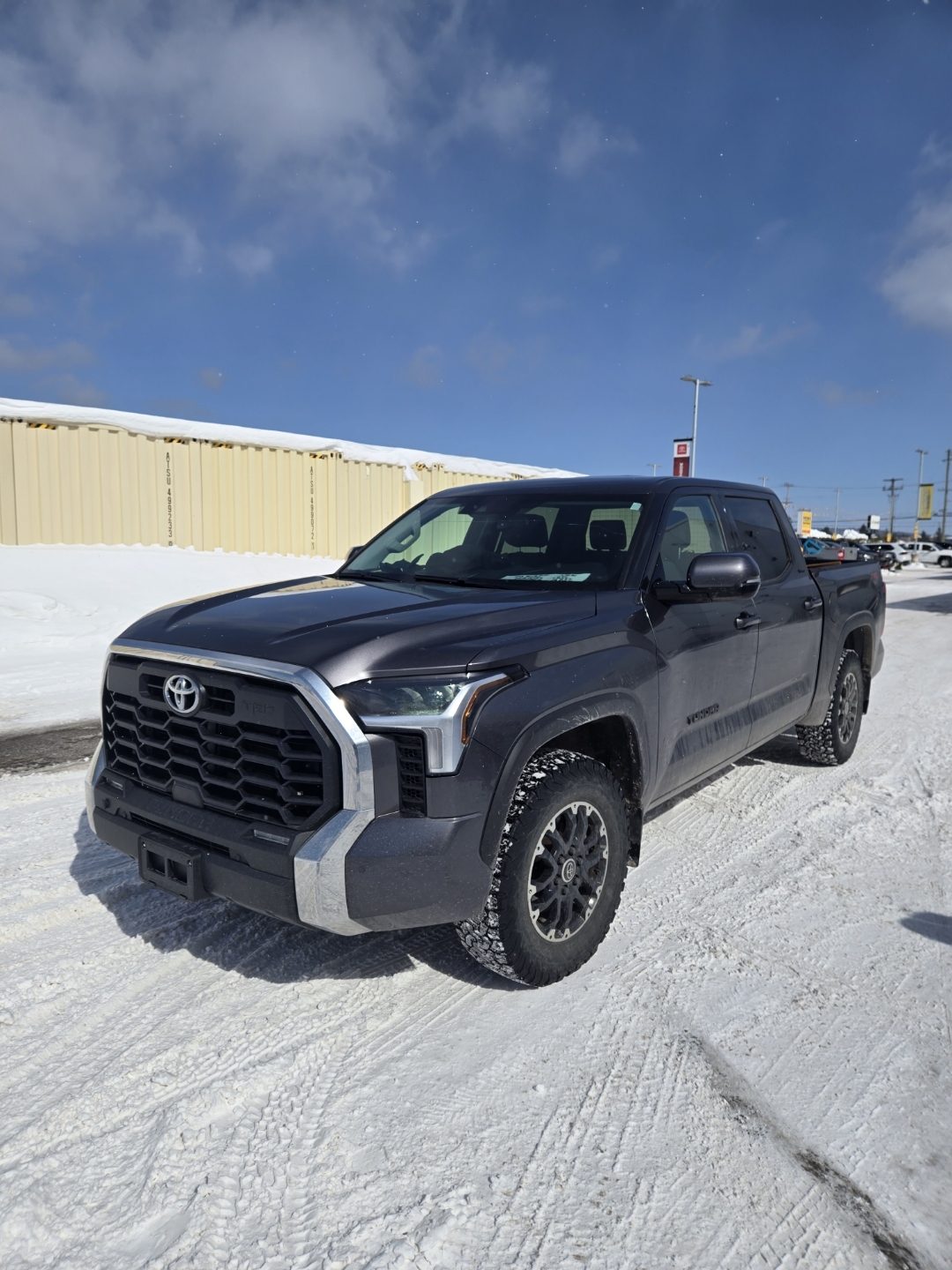 2022 Toyota Tundra SR5 CrewMax Cab 4WD