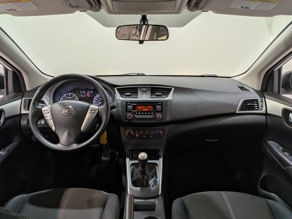 Nissan Sentra 2016