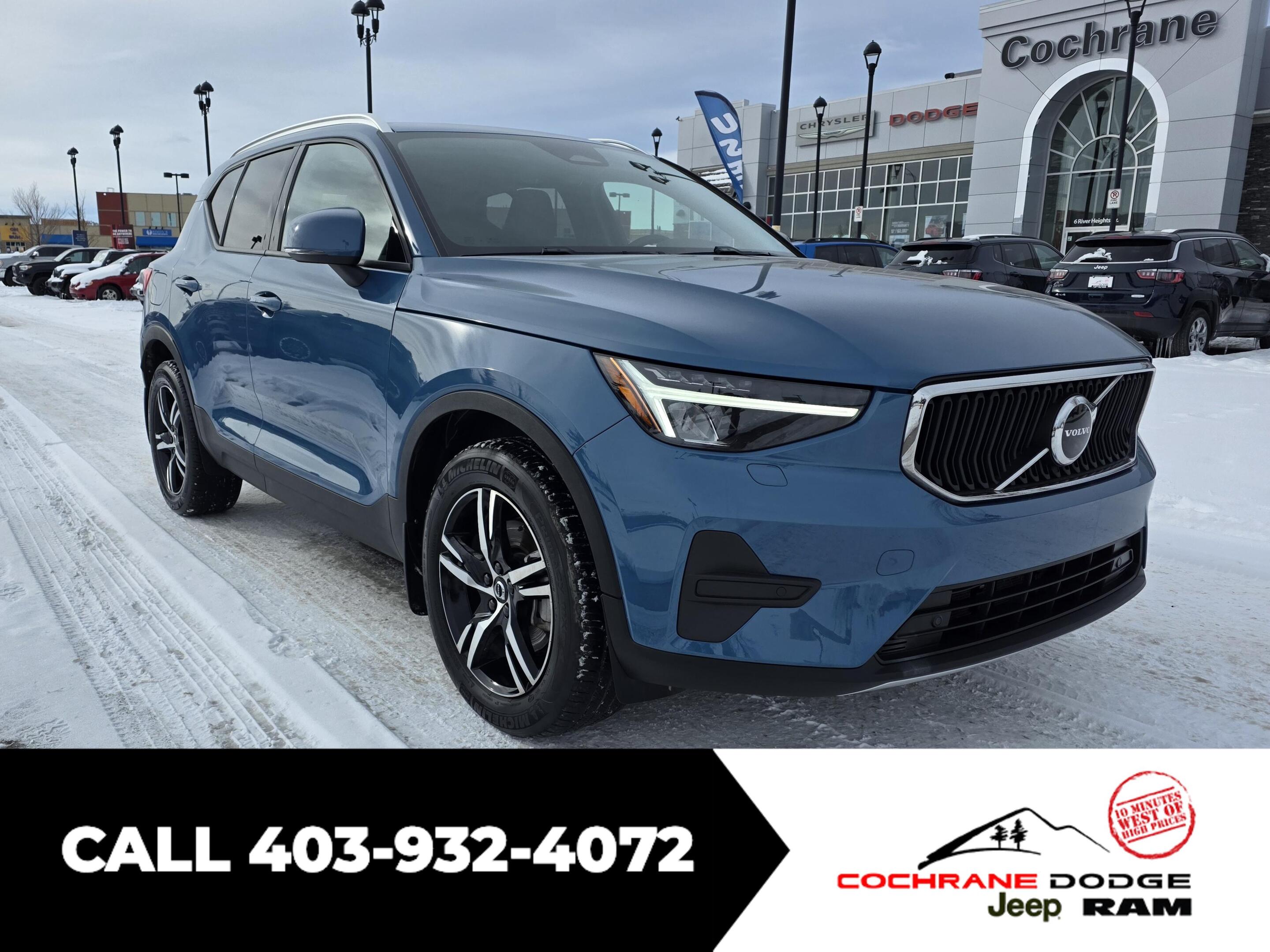 2023 Volvo XC40 B5 Core AWD