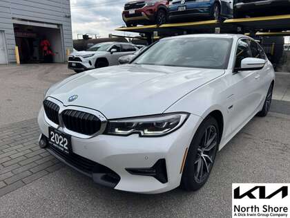 2022 BMW 3 Series 330e xDrive Hybrid Plug-in AWD