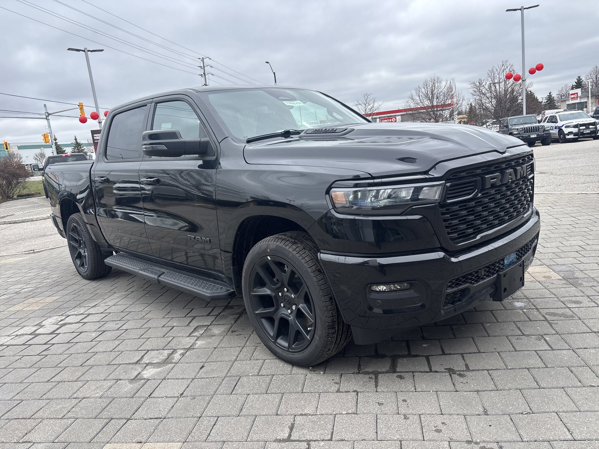 2026 RAM 1500 Sport 4x4 Crew Cab 5'7" Box Truck