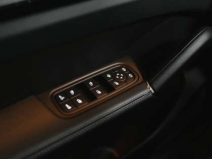 used 2022 Porsche Cayenne car, priced at $94,900