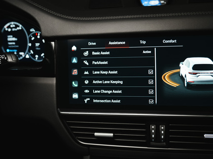 used 2022 Porsche Cayenne car, priced at $94,900