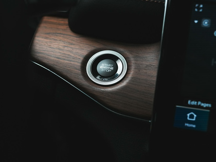 used 2024 Jeep Grand Cherokee car, priced at $57,900