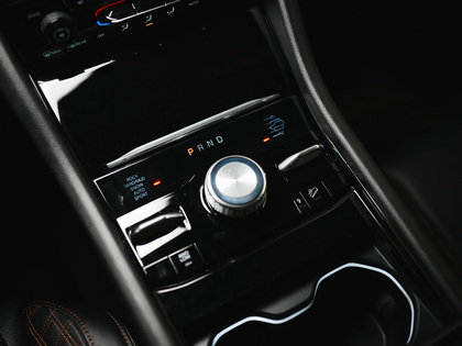 used 2024 Jeep Grand Cherokee car, priced at $57,900