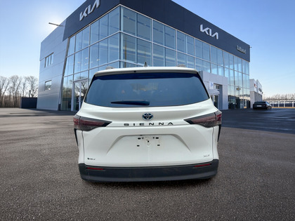 used 2025 Toyota Sienna car, priced at $51,999