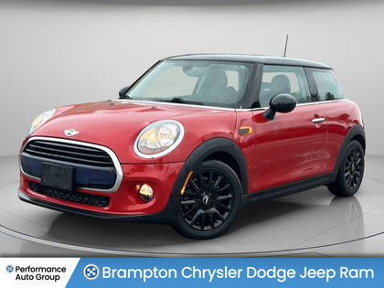 2017 MINI Cooper 2-Door Hatchback FWD