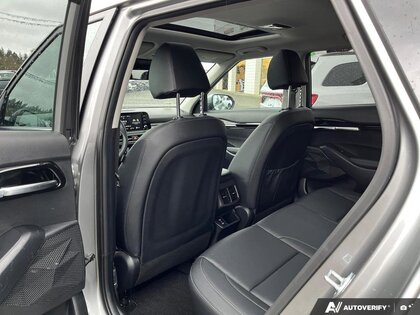 used 2025 Kia Seltos car, priced at $27,922