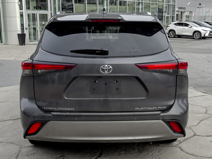 used 2024 Toyota Highlander car, priced at $56,995