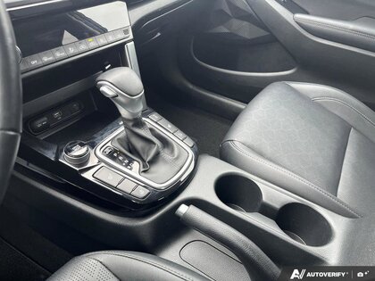 used 2025 Kia Seltos car, priced at $26,900