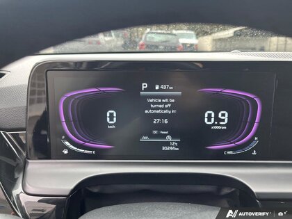 used 2025 Kia Seltos car, priced at $26,900