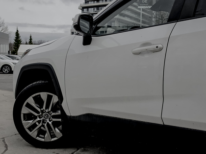 used 2021 Toyota RAV4 car, priced at $29,995