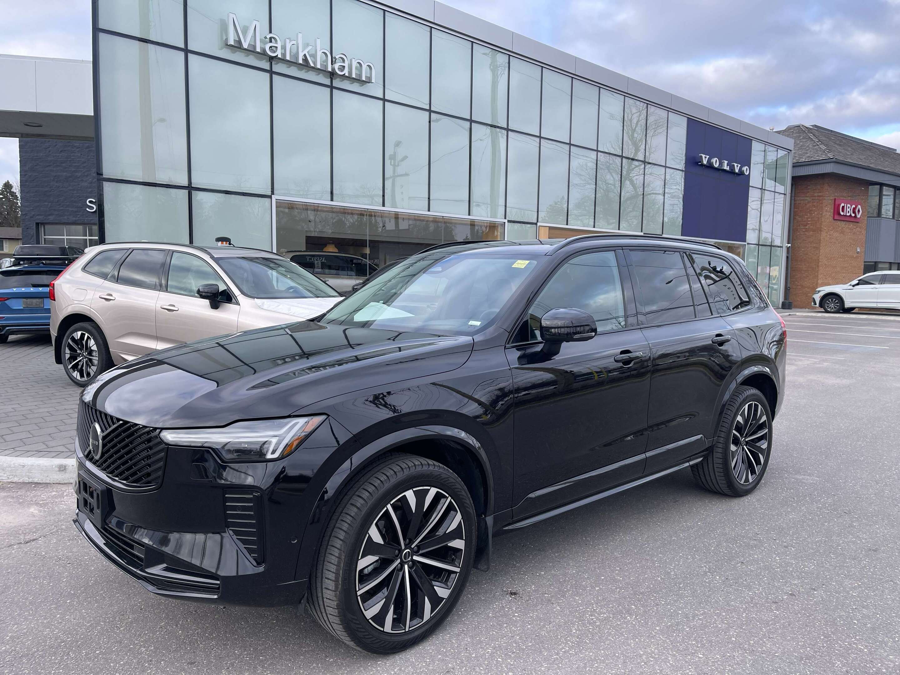2026 Volvo XC90 B6 Ultra Dark 7-Passenger AWD