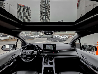 used 2022 Toyota Sienna car, priced at $51,495