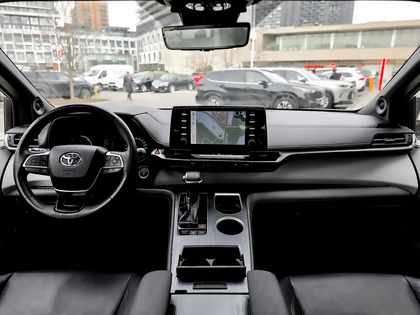 used 2022 Toyota Sienna car, priced at $51,495