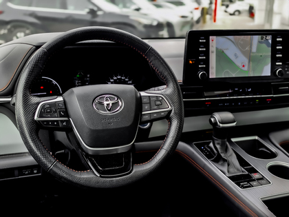 used 2022 Toyota Sienna car, priced at $51,495