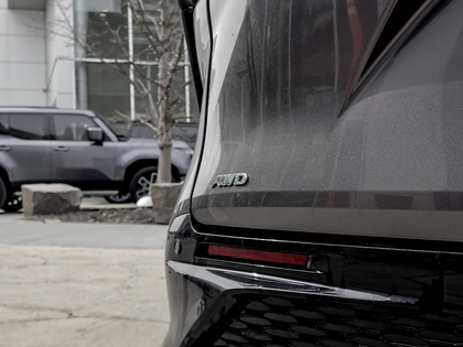 used 2022 Toyota Sienna car, priced at $51,495