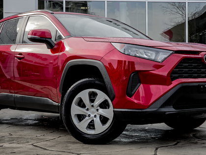 used 2020 Toyota RAV4 car, priced at $26,495