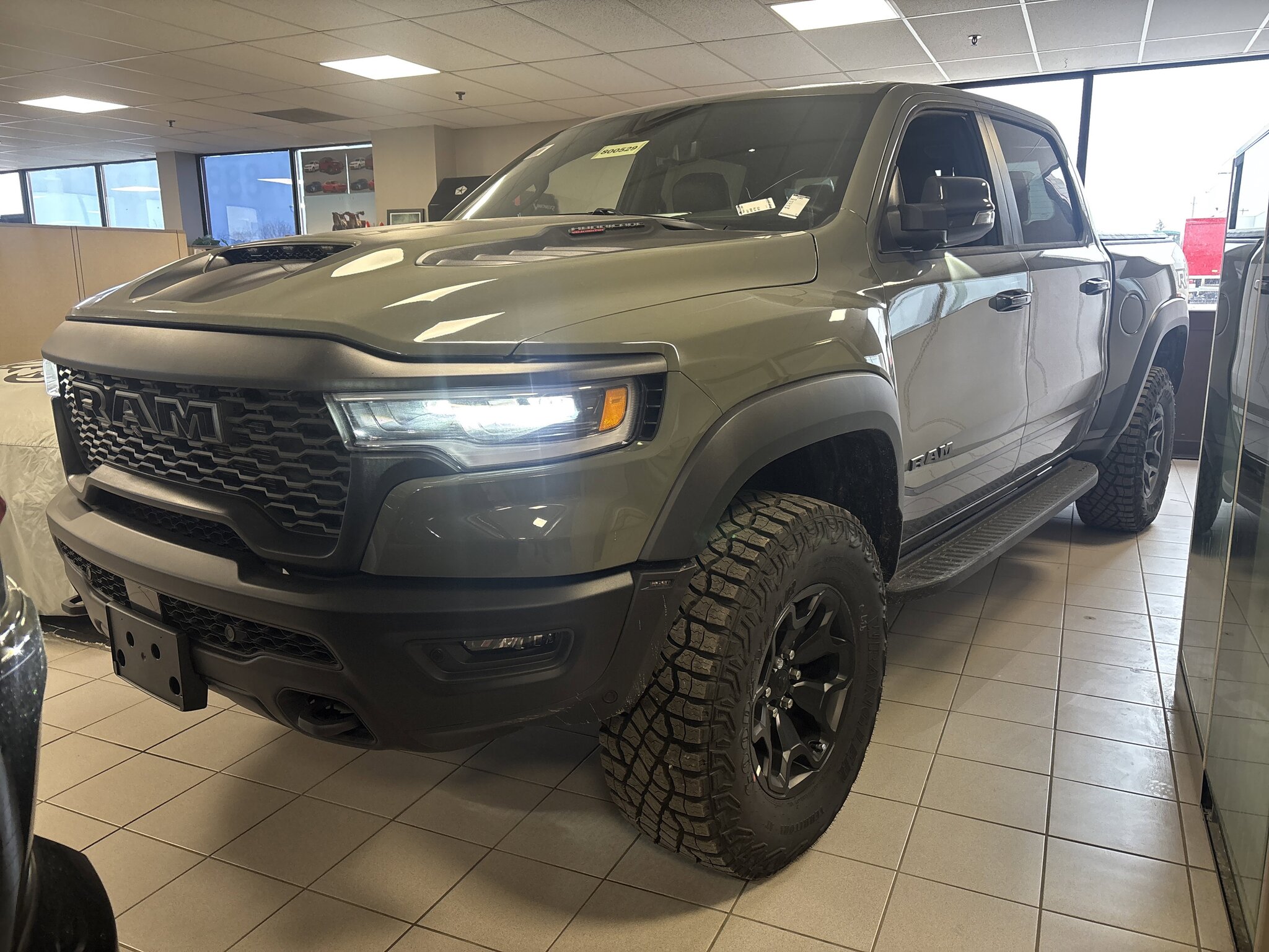 2026 RAM 1500 RHO 4x4 Crew Cab 5'7" Box Truck