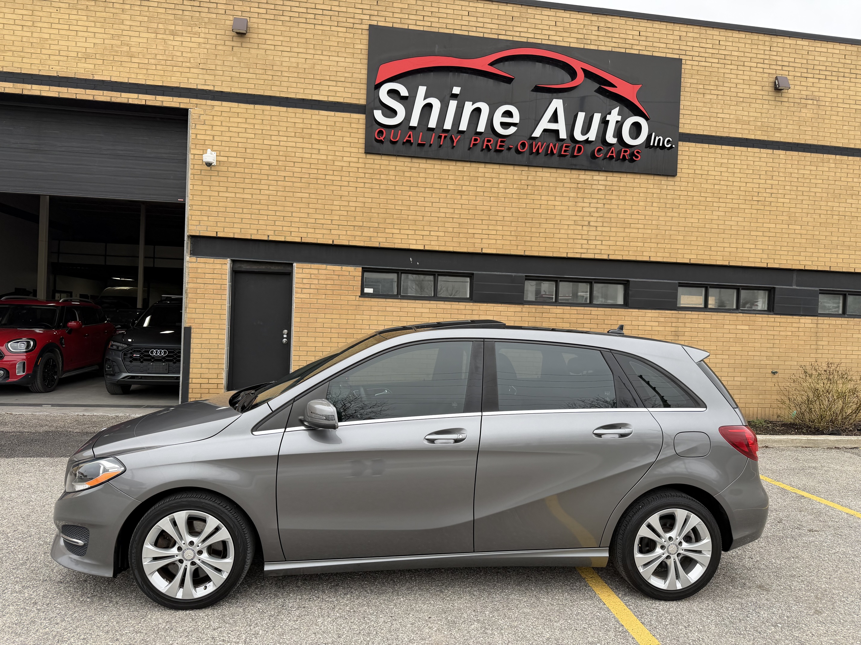 Gray 2016 Mercedes-Benz B-Class B 250 Sports Tourer Wagon Automatic