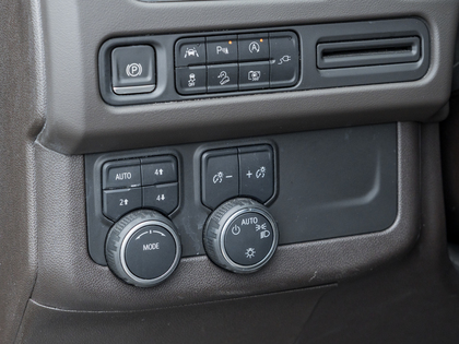 used 2022 Chevrolet Suburban car, priced at $63,995