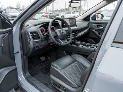 used 2025 Nissan Rogue car, priced at $39,995