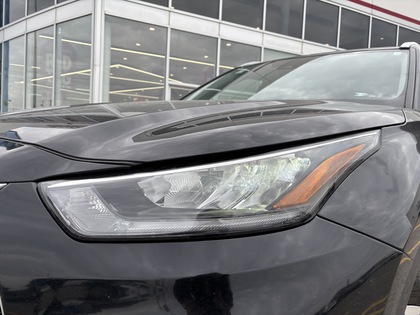 used 2023 Toyota Highlander car, priced at $44,995