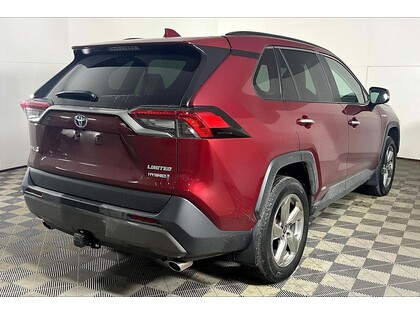 used 2021 Toyota RAV4 car, priced at $28,998