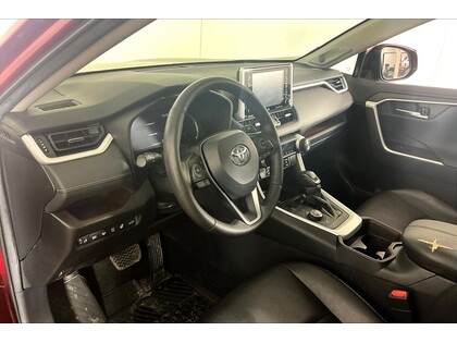 used 2021 Toyota RAV4 car, priced at $28,998