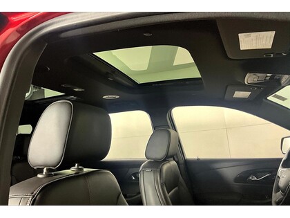 used 2023 Chevrolet Traverse car, priced at $43,998