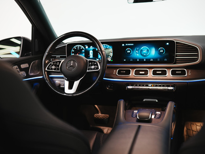 used 2021 Mercedes-Benz GLE car, priced at $53,900