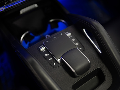 used 2021 Mercedes-Benz GLE car, priced at $53,900