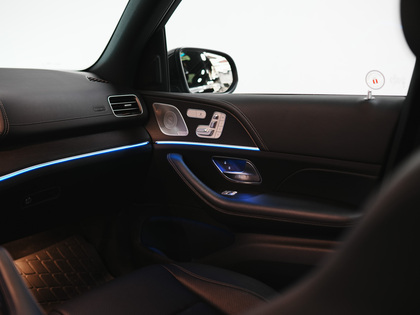 used 2021 Mercedes-Benz GLE car, priced at $53,900