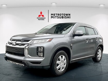 2022 Mitsubishi RVR SE FWD