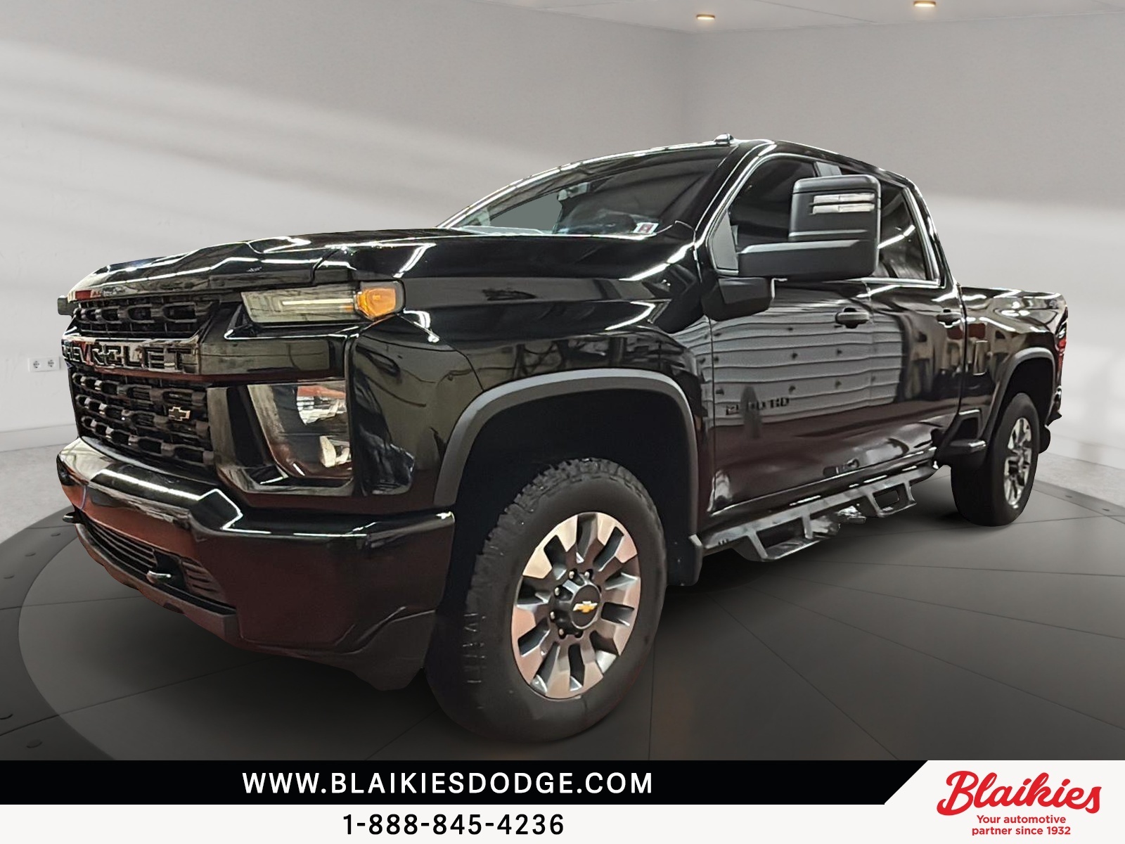2022 Chevrolet Silverado 2500HD Custom Crew Cab 4WD