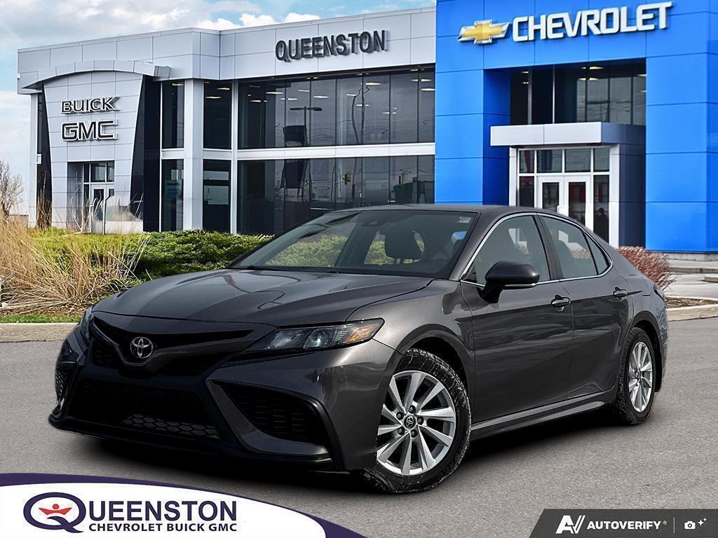 2022 Toyota Camry SE FWD