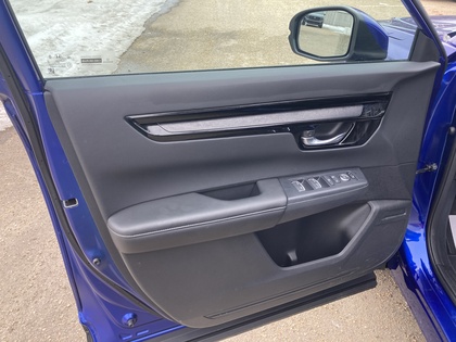 used 2025 Honda CR-V car, priced at $41,900