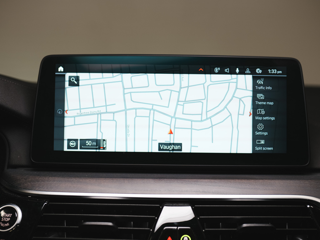 2022 BMW M550i xDrive, 多伦多, 全款车