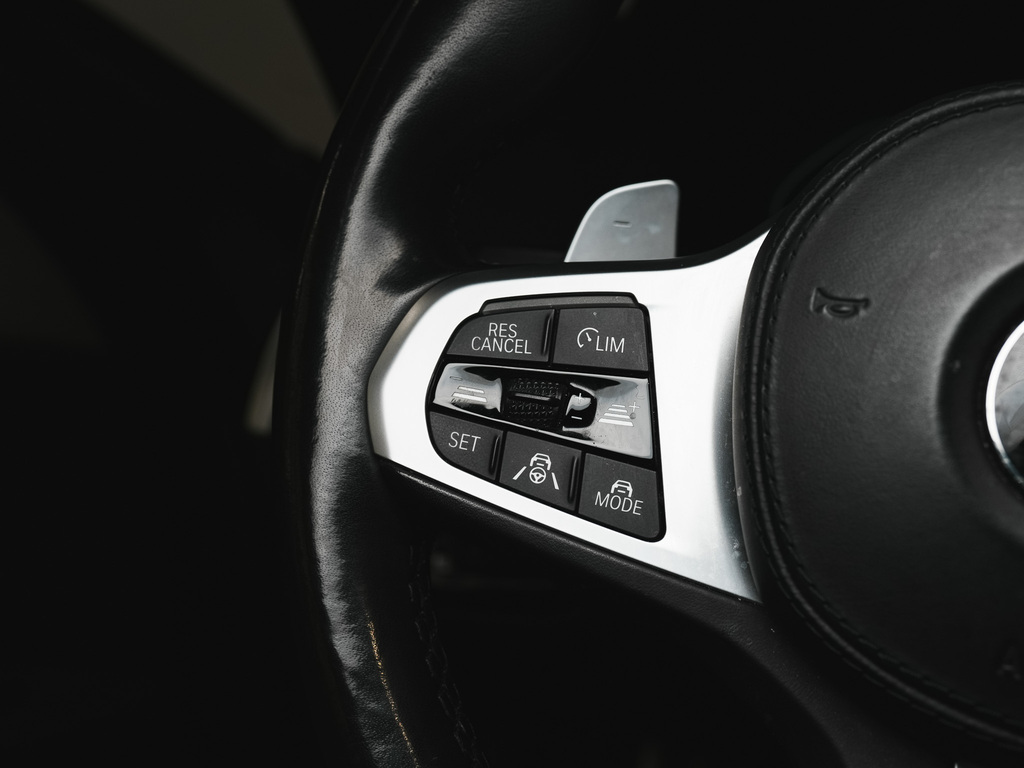 2022 BMW M550i xDrive, 多伦多, 全款车