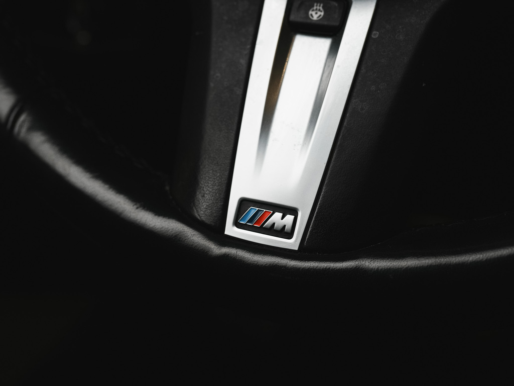 2022 BMW M550i xDrive, 多伦多, 全款车